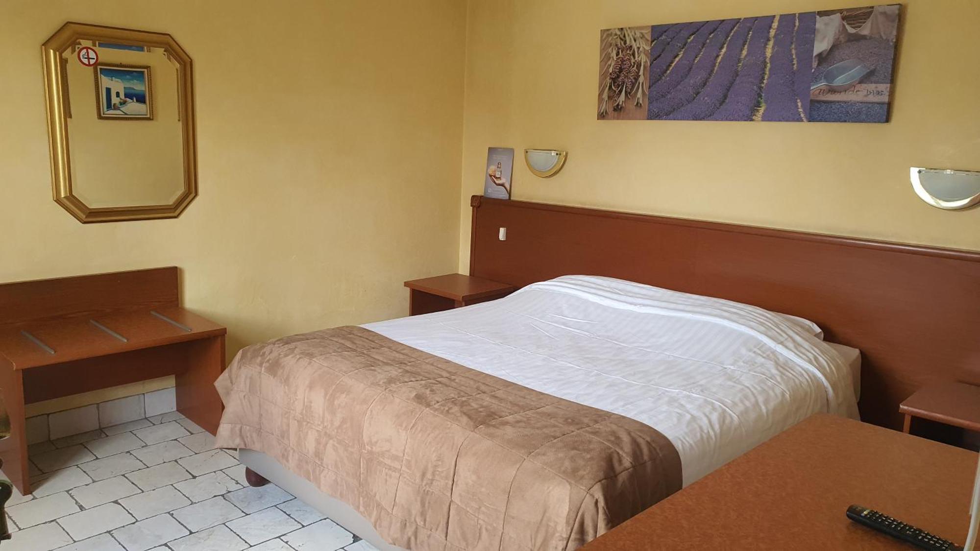 Auberge Les Aromes Grasse Zewnętrze zdjęcie