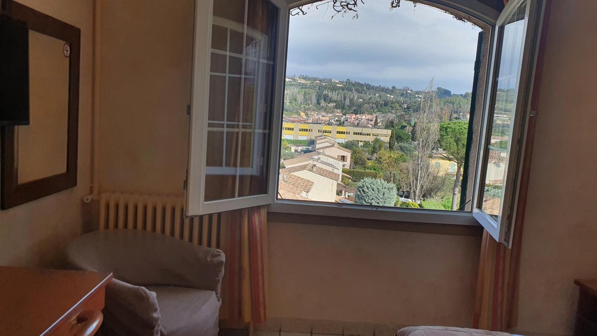 Auberge Les Aromes Grasse Zewnętrze zdjęcie