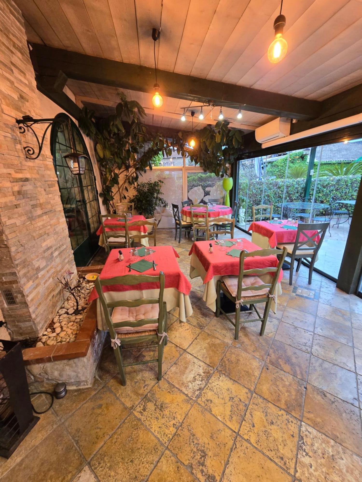 Auberge Les Aromes Grasse Zewnętrze zdjęcie