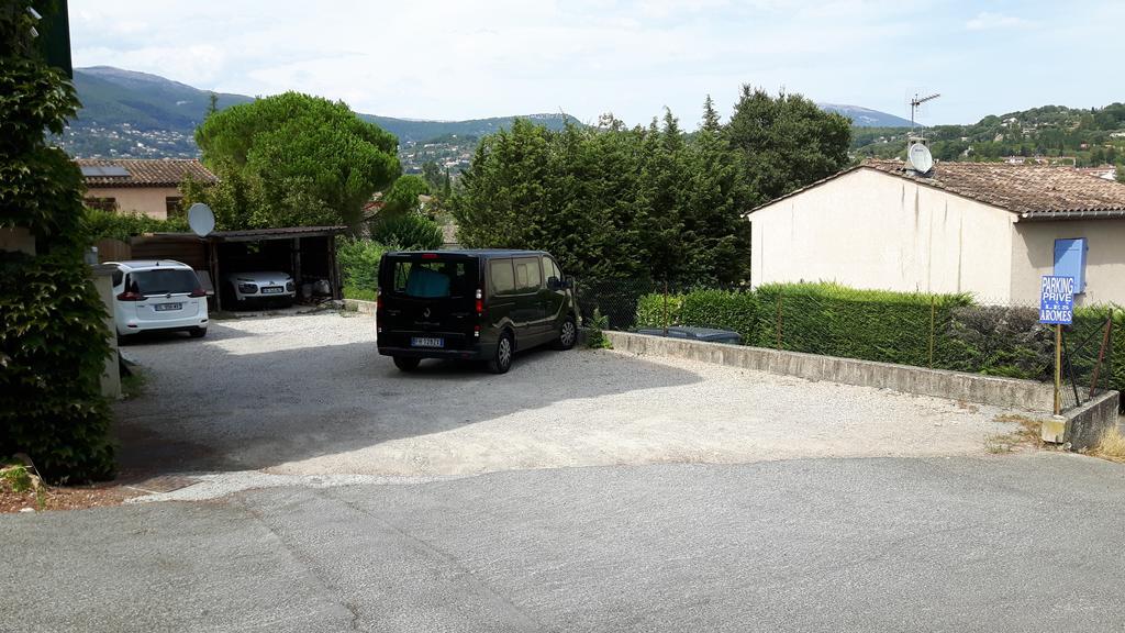 Auberge Les Aromes Grasse Zewnętrze zdjęcie